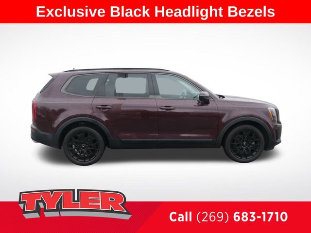 Used 2022 Kia Telluride SX w/ Nightfall Edition Package image 9