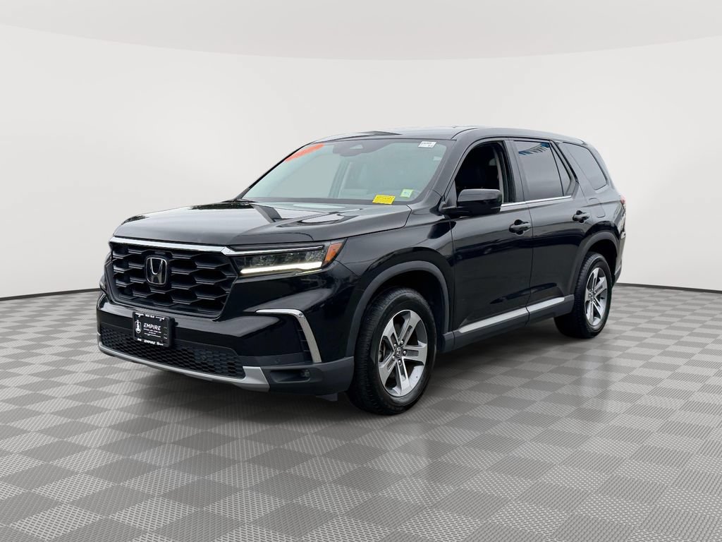 Used 2024 Honda Pilot EX-L image 3