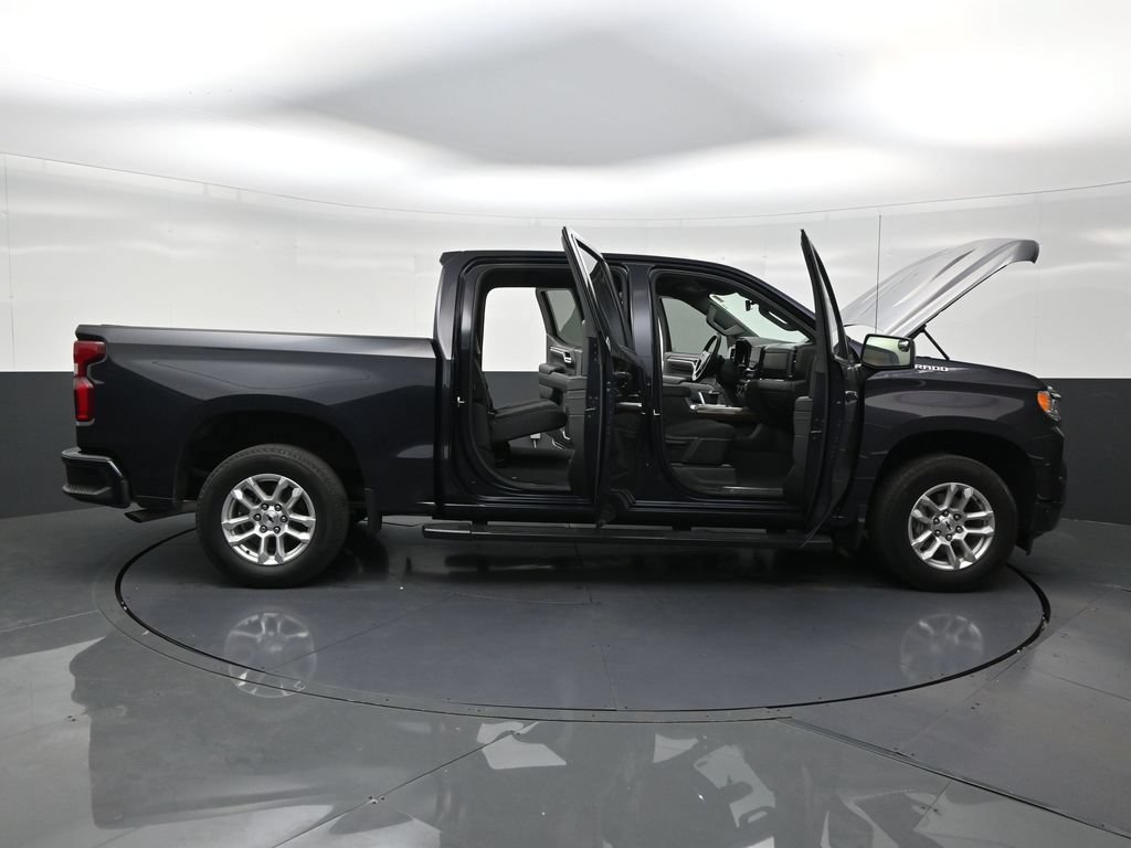 Used 2024 Chevrolet Silverado 1500 RST RWD image 29