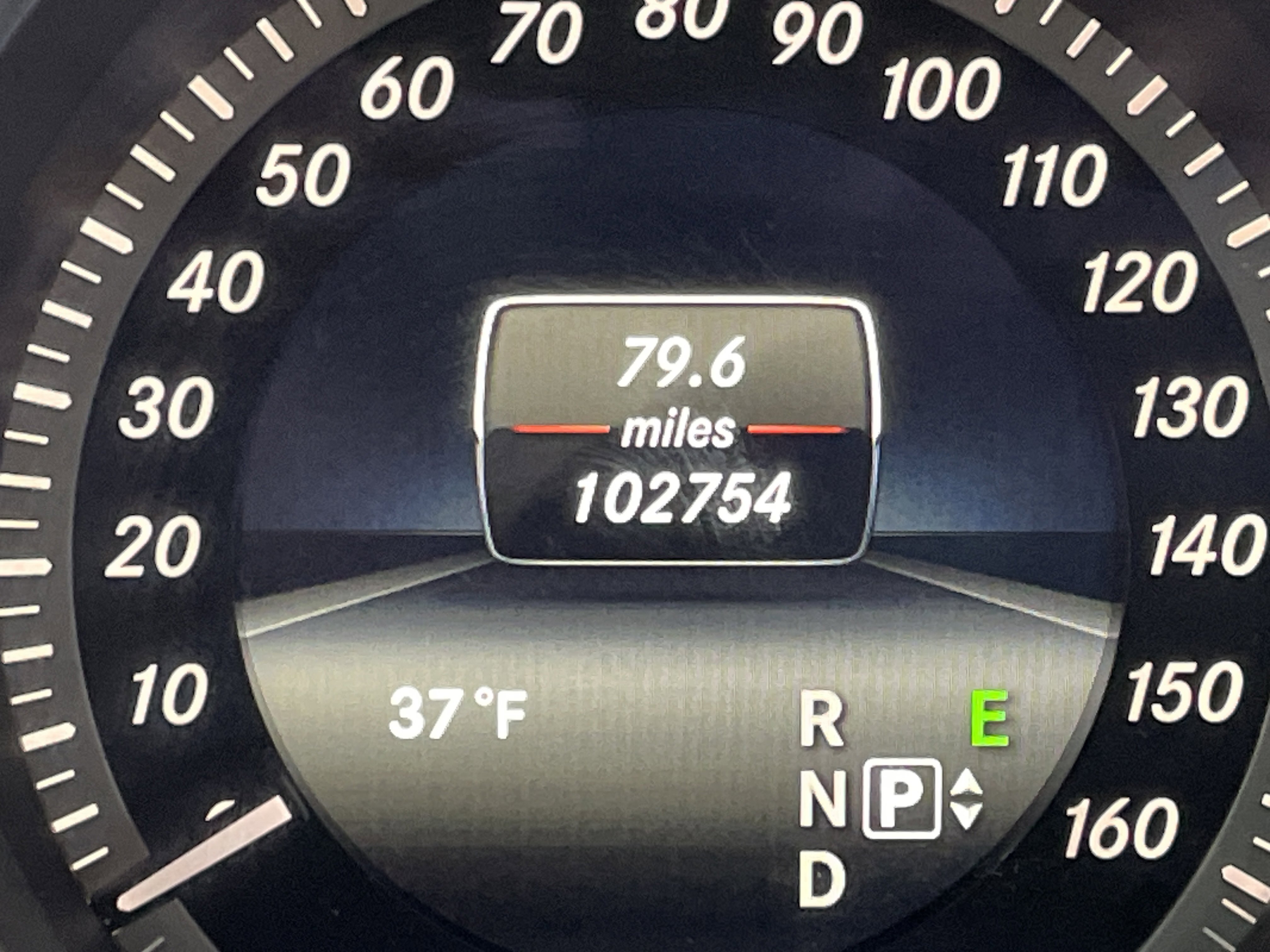 Used 2014 Mercedes-Benz E 250 BlueTEC Sedan image 26