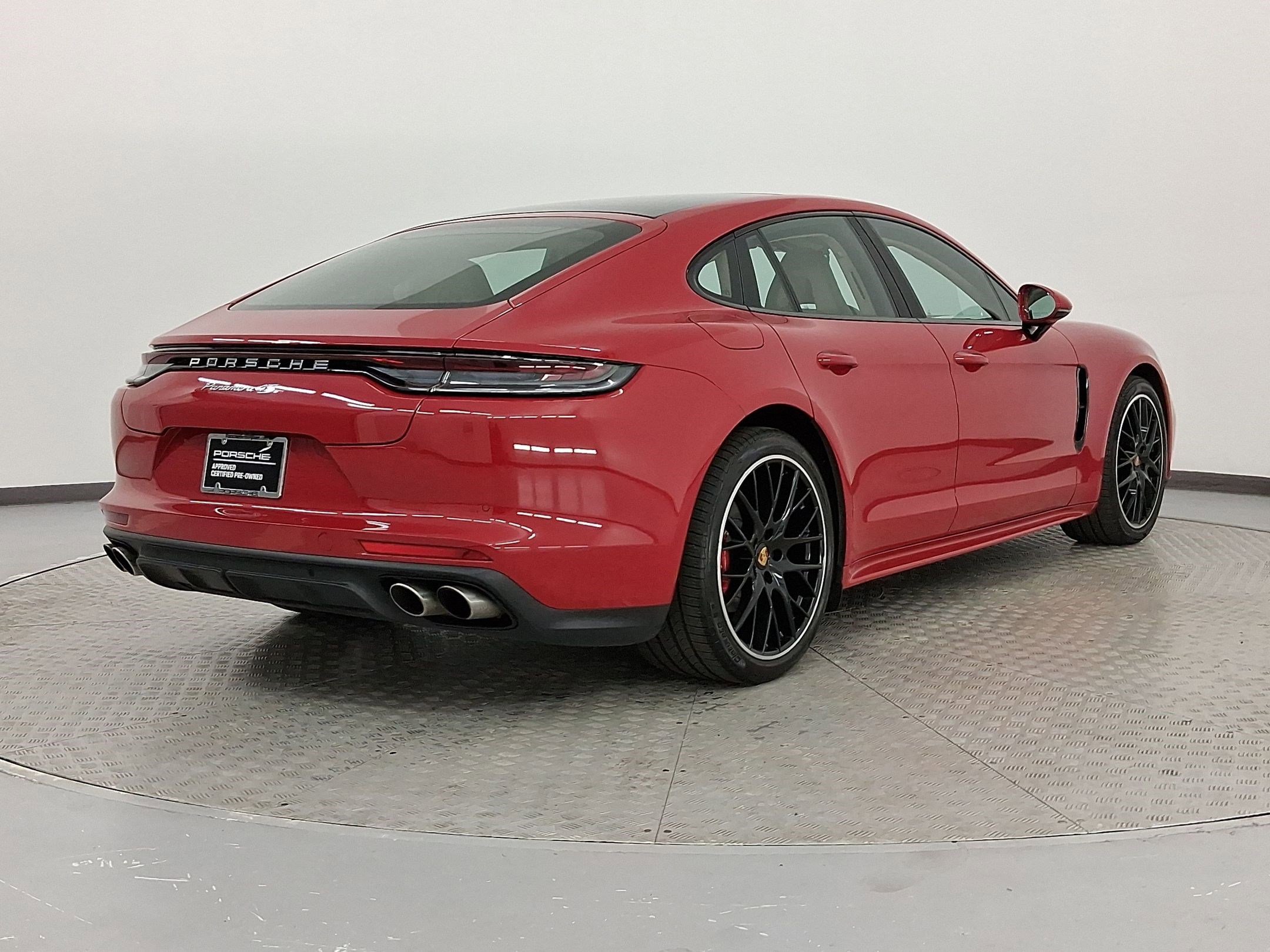 Certified 2023 Porsche Panamera 4S image 9