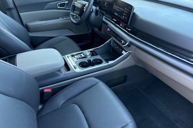 New 2027 Kia Carnival SX FWD image 19