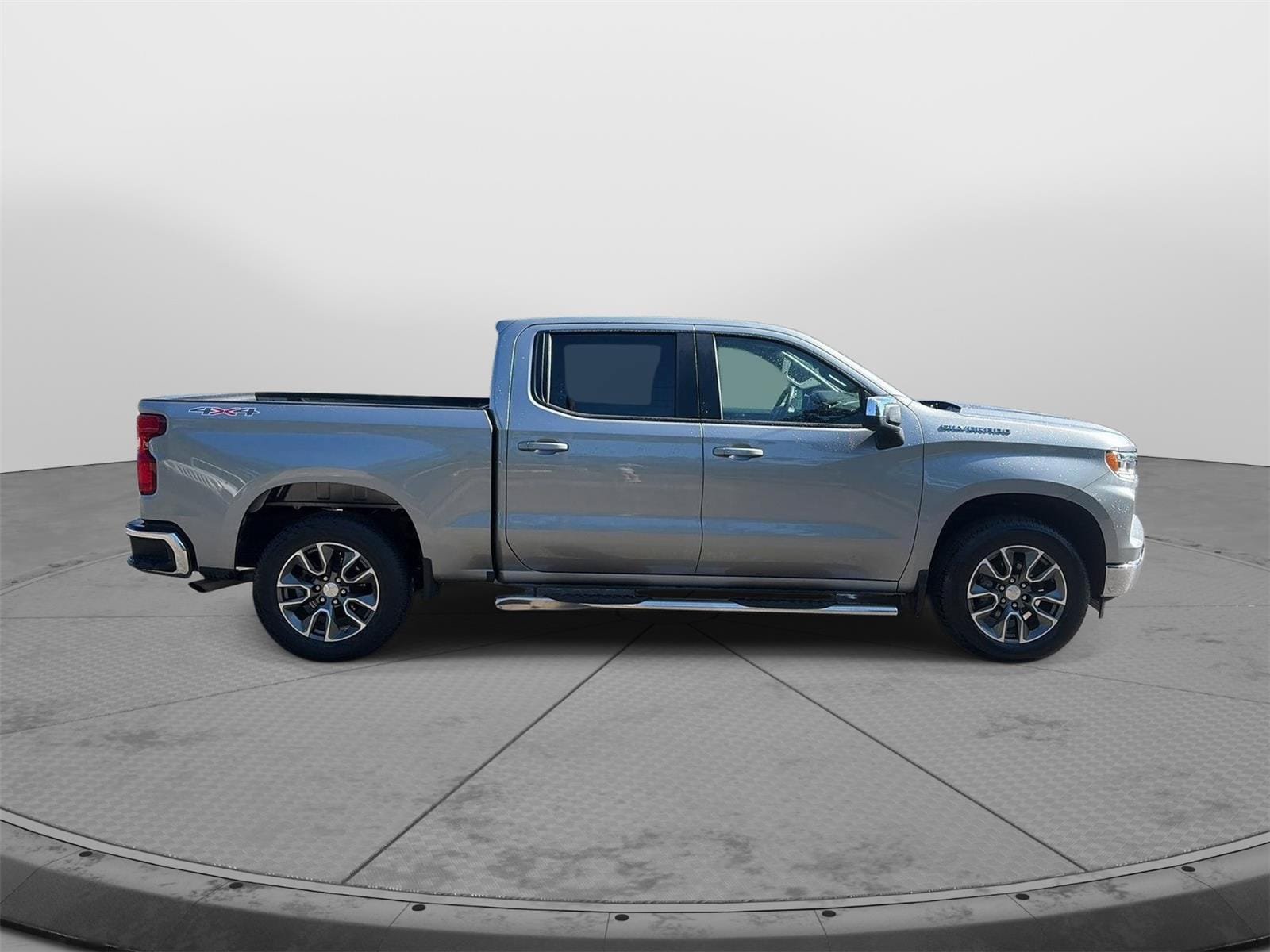 Used 2023 Chevrolet Silverado 1500 LT AWD/4WD image 4