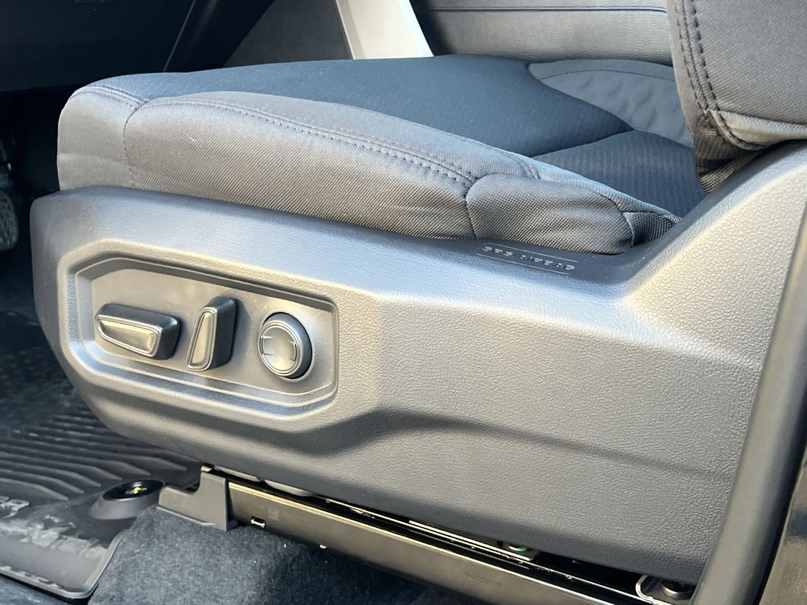 New 2026 Toyota Tundra SR5 image 8