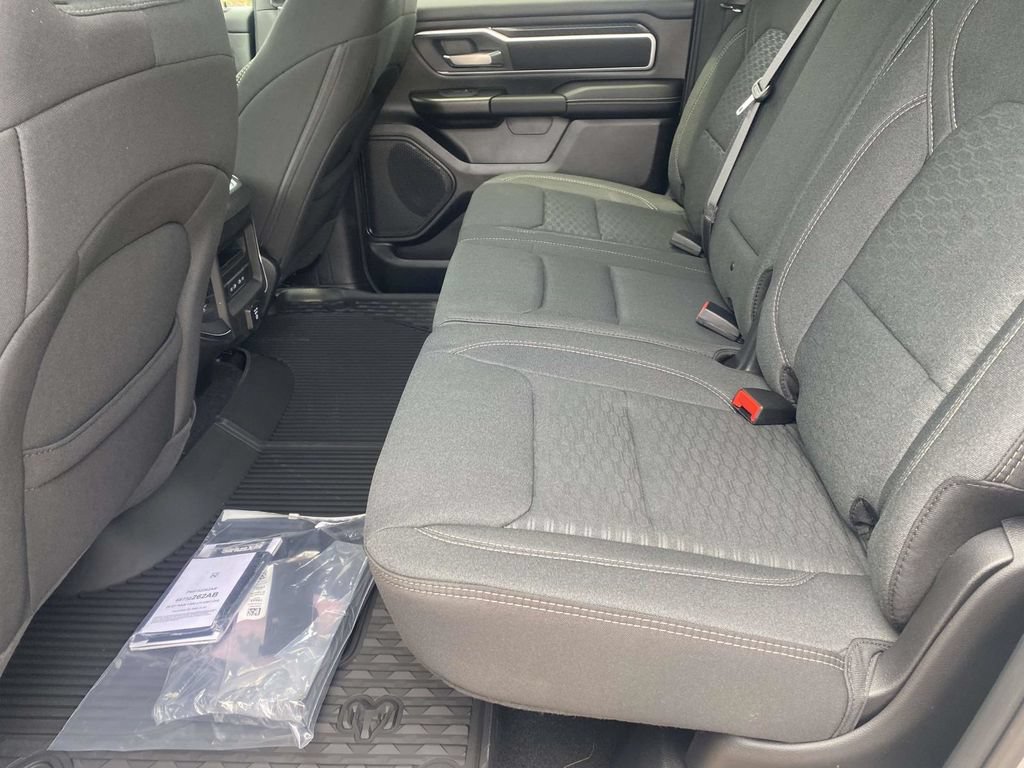 New 2026 RAM 1500 Big Horn AWD/4WD image 11