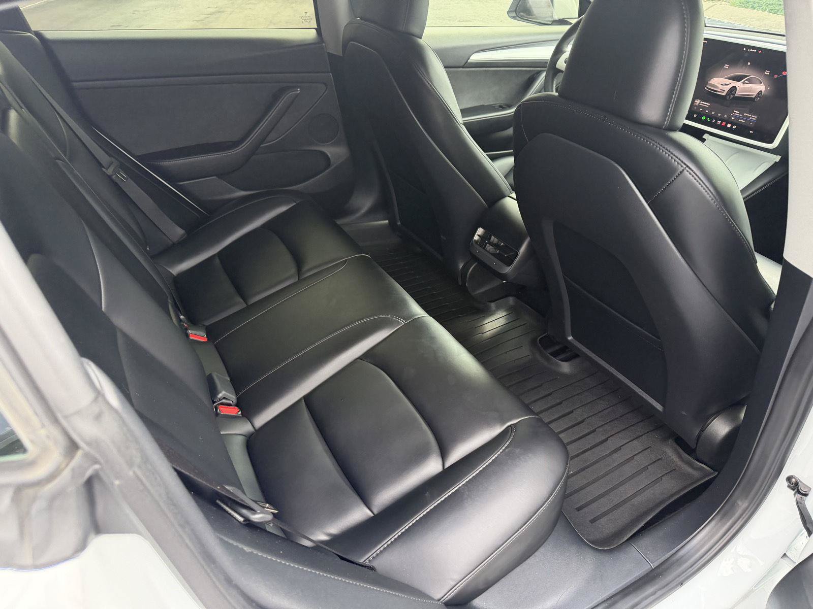 Used 2023 Tesla Model 3 Standard Range RWD image 19