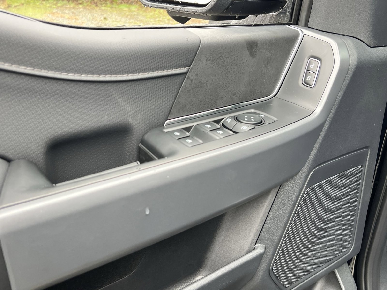 New 2026 Ford F150 XLT image 15