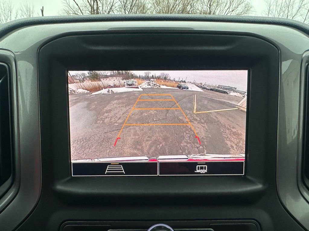 Used 2024 GMC Sierra 1500 Pro w/ Pro Value Package image 4