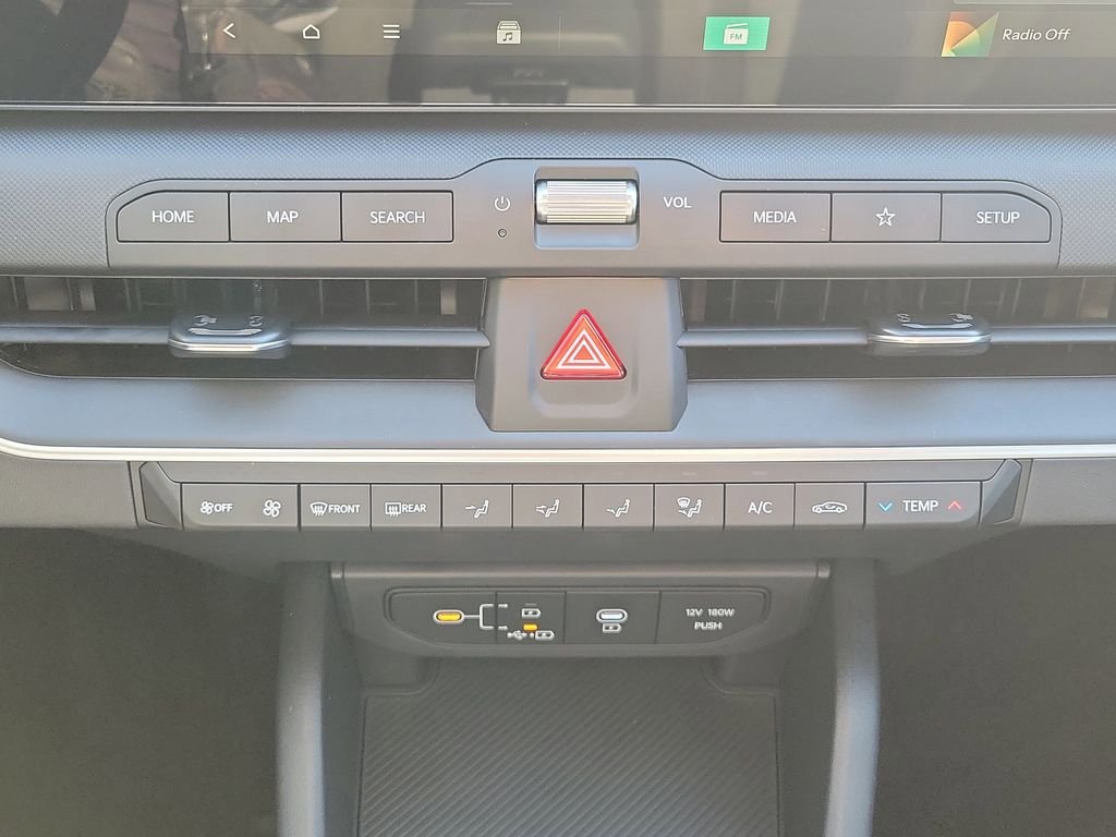 New 2026 Kia K4 LXS image 31