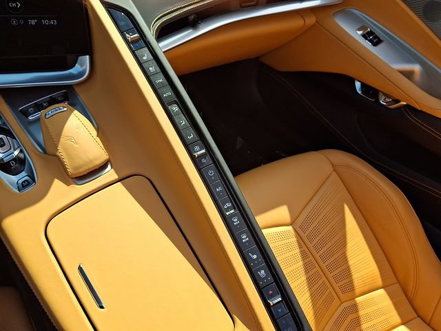 Used 2023 Chevrolet Corvette Z06 RWD image 12