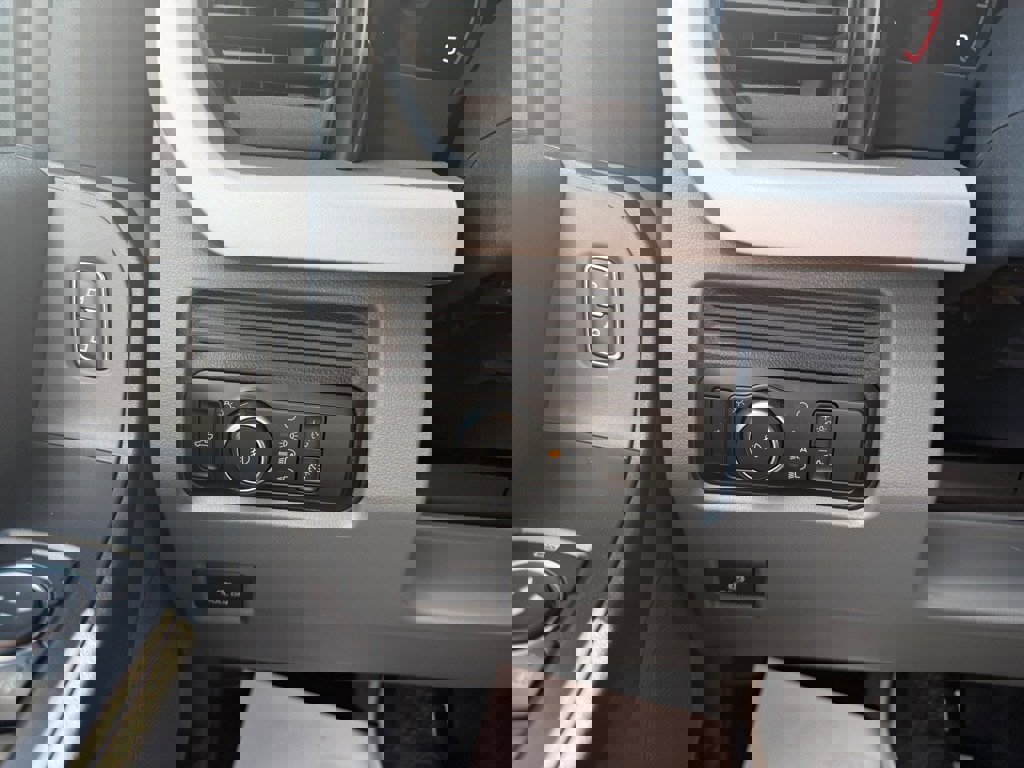 New 2026 Ford F350 4x4 Crew Cab Super Duty image 21