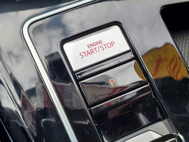 Used 2024 Volkswagen GTI SE image 23