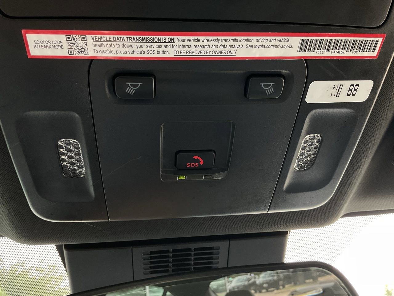 Used 2025 Toyota Camry SE image 28