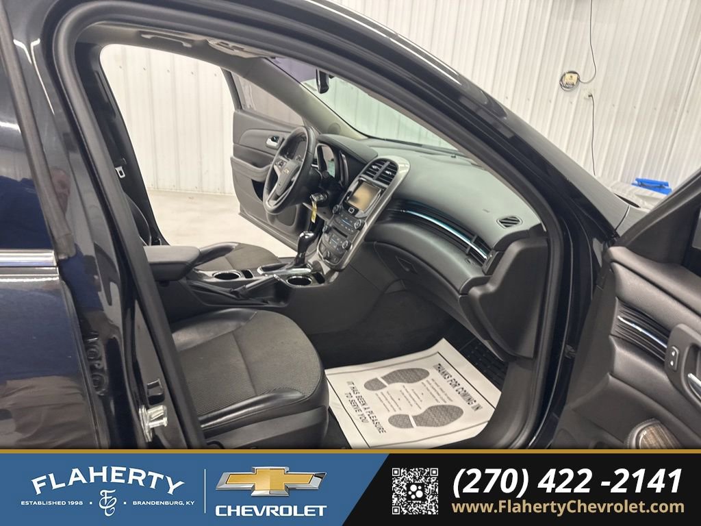 Used 2014 Chevrolet Malibu LT w/ Power Convenience Package image 14