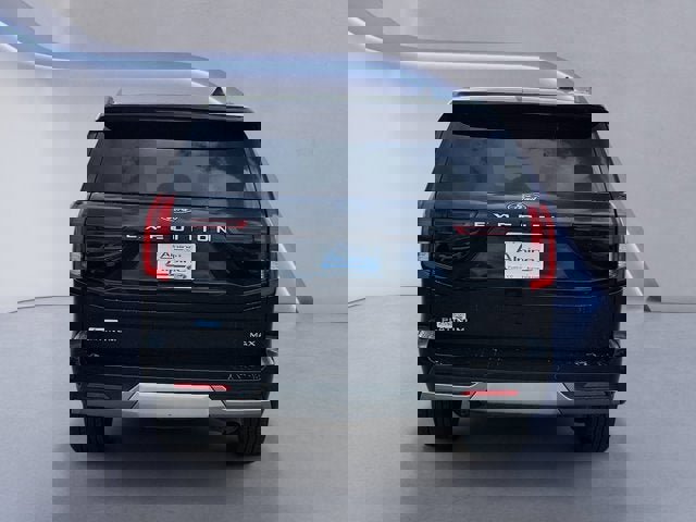 Used 2025 Ford Expedition Max Platinum image 4