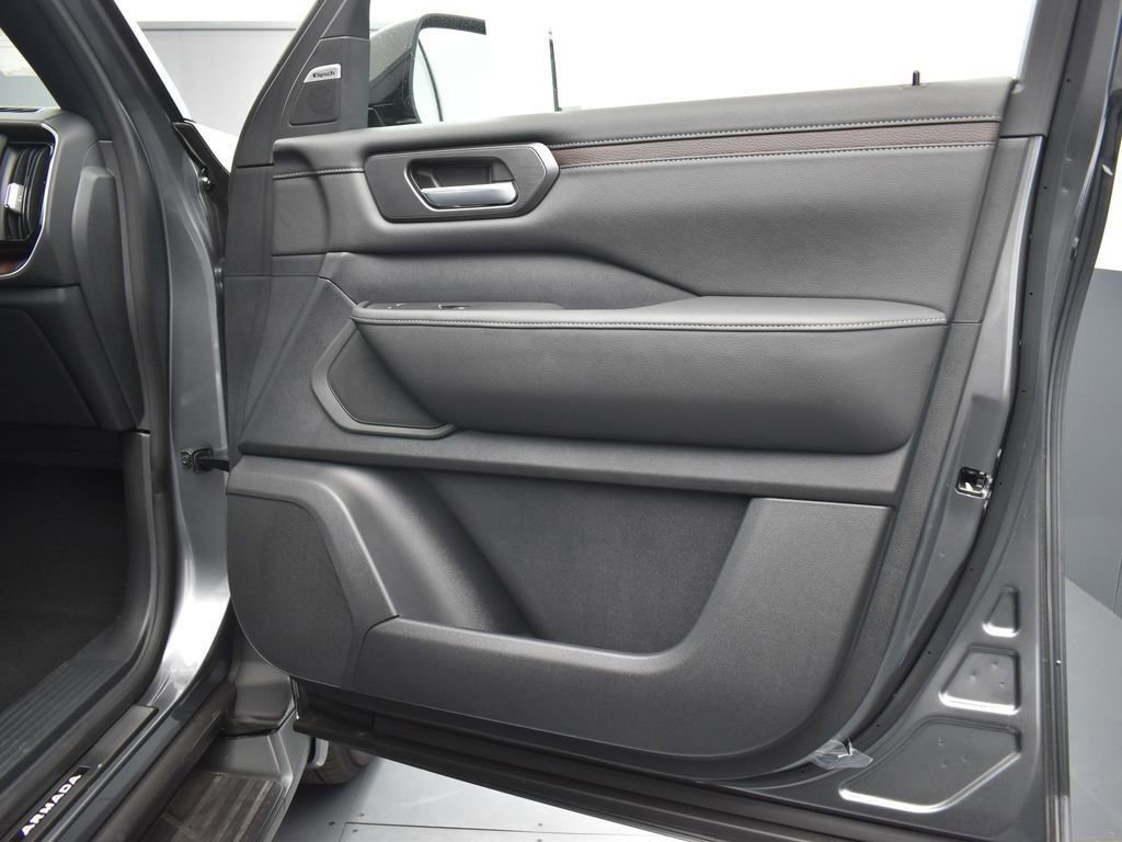 New 2025 Nissan Armada SL w/ Convenience Package image 27