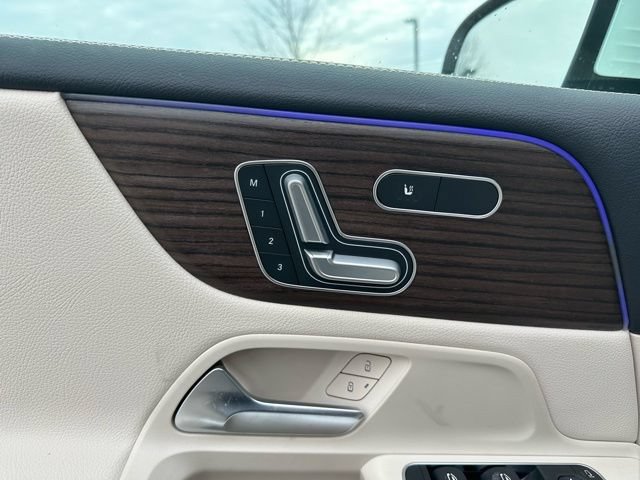 New 2026 Mercedes-Benz GLB 250 4MATIC image 13