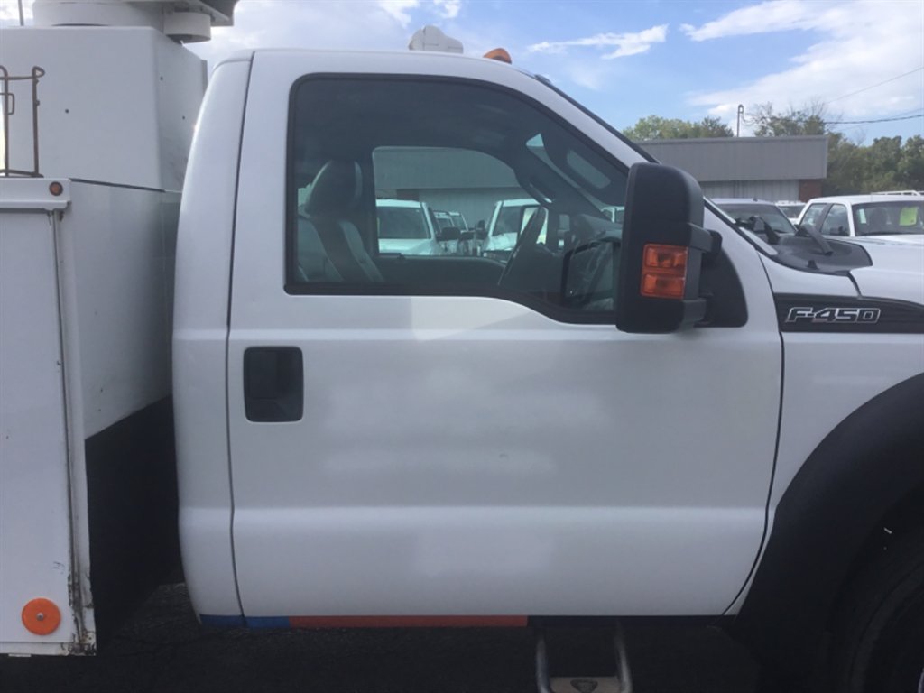 Used 2011 Ford F450 XL w/ PWR Equipment Group RWD image 39