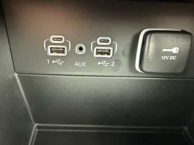 New 2025 Jeep Grand Cherokee L Limited image 34