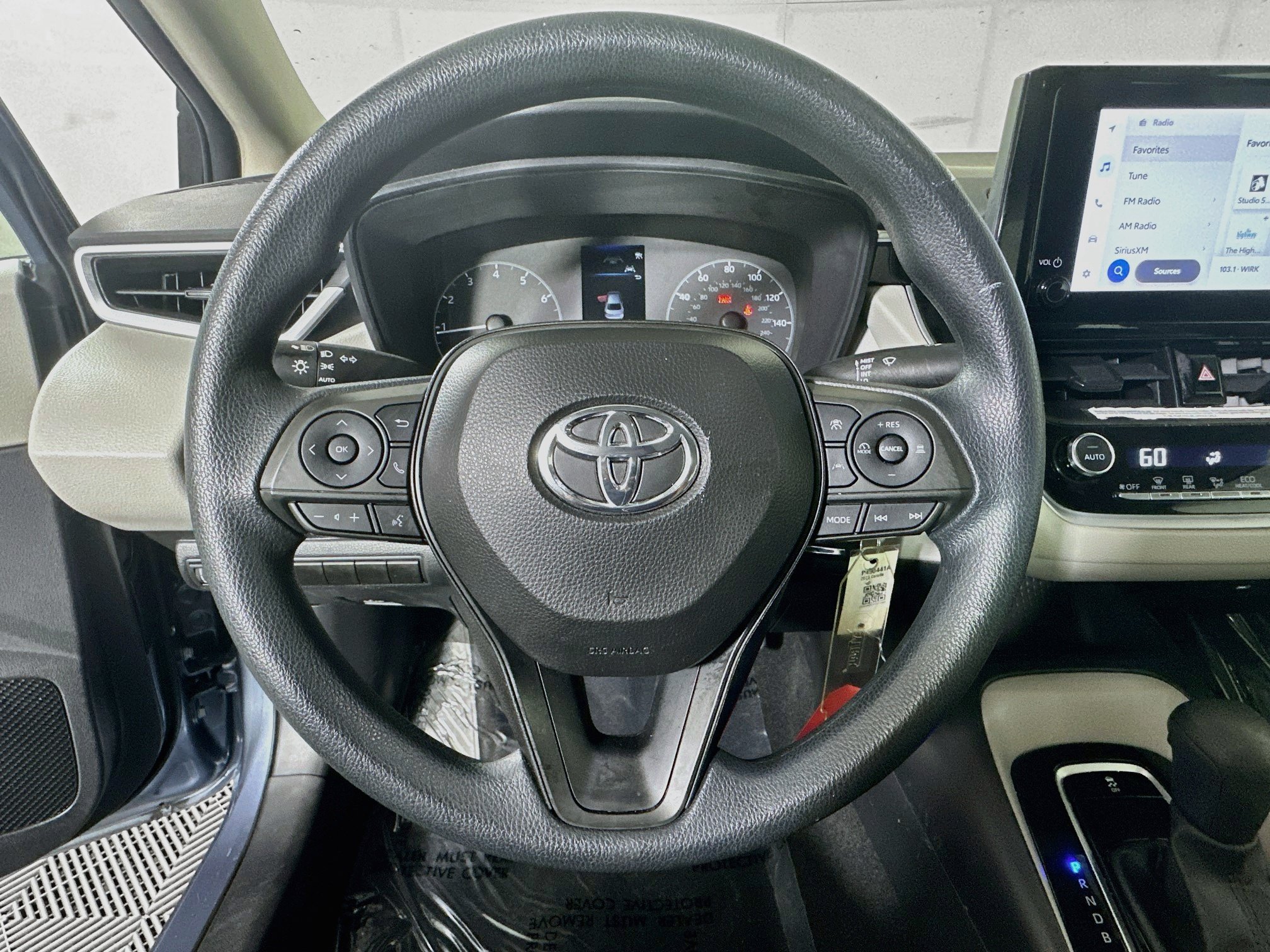 Used 2023 Toyota Corolla LE FWD image 15