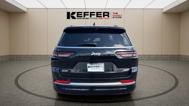 New 2026 Jeep Grand Cherokee L Summit image 4