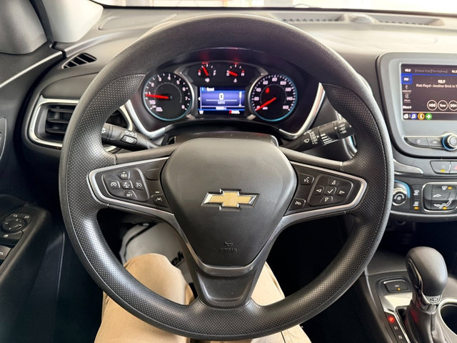 Used 2023 Chevrolet Equinox LT AWD/4WD image 17