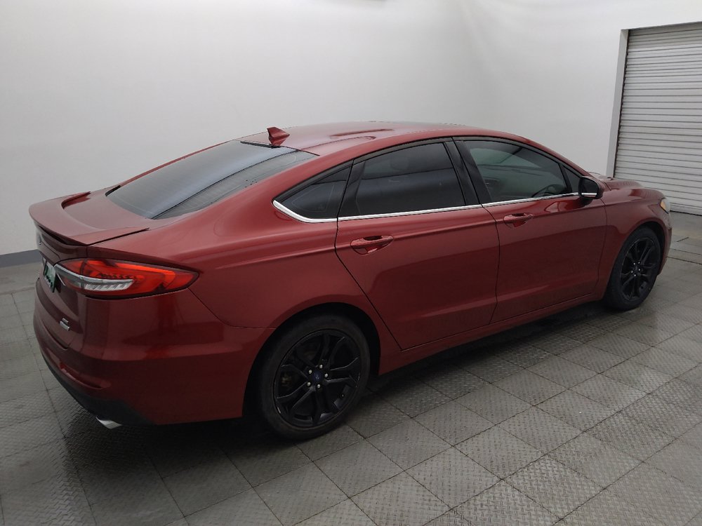 Used 2019 Ford Fusion SE w/ Equipment Group 151A FWD image 10