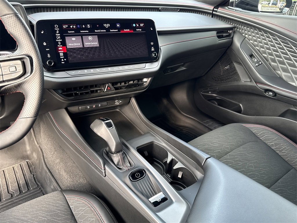 Used 2025 Dodge Charger R/T w/ Quick Order Package 25M R/T image 25