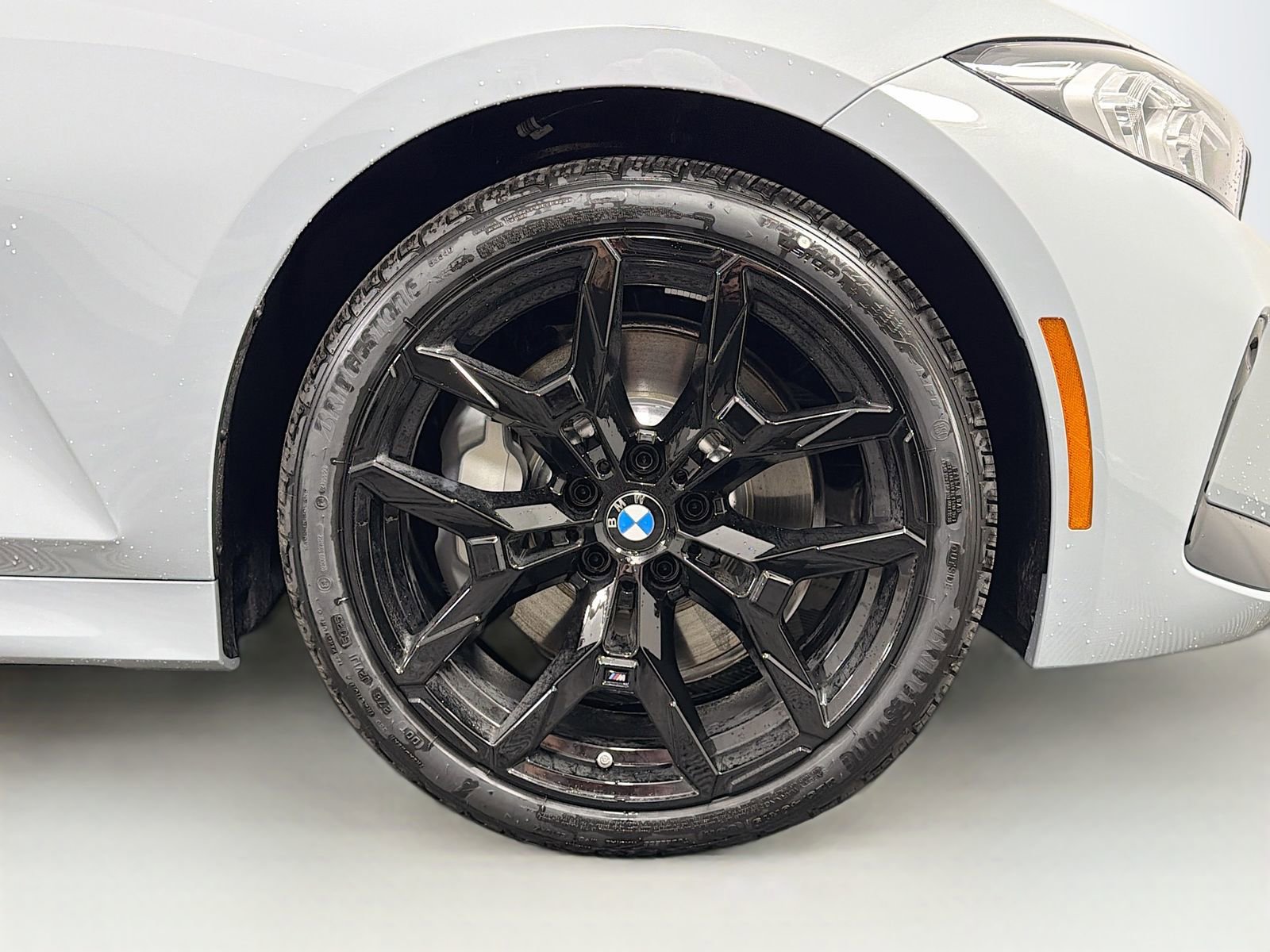 New 2026 BMW 330i xDrive Sedan w/ M Sport Package AWD/4WD image 34