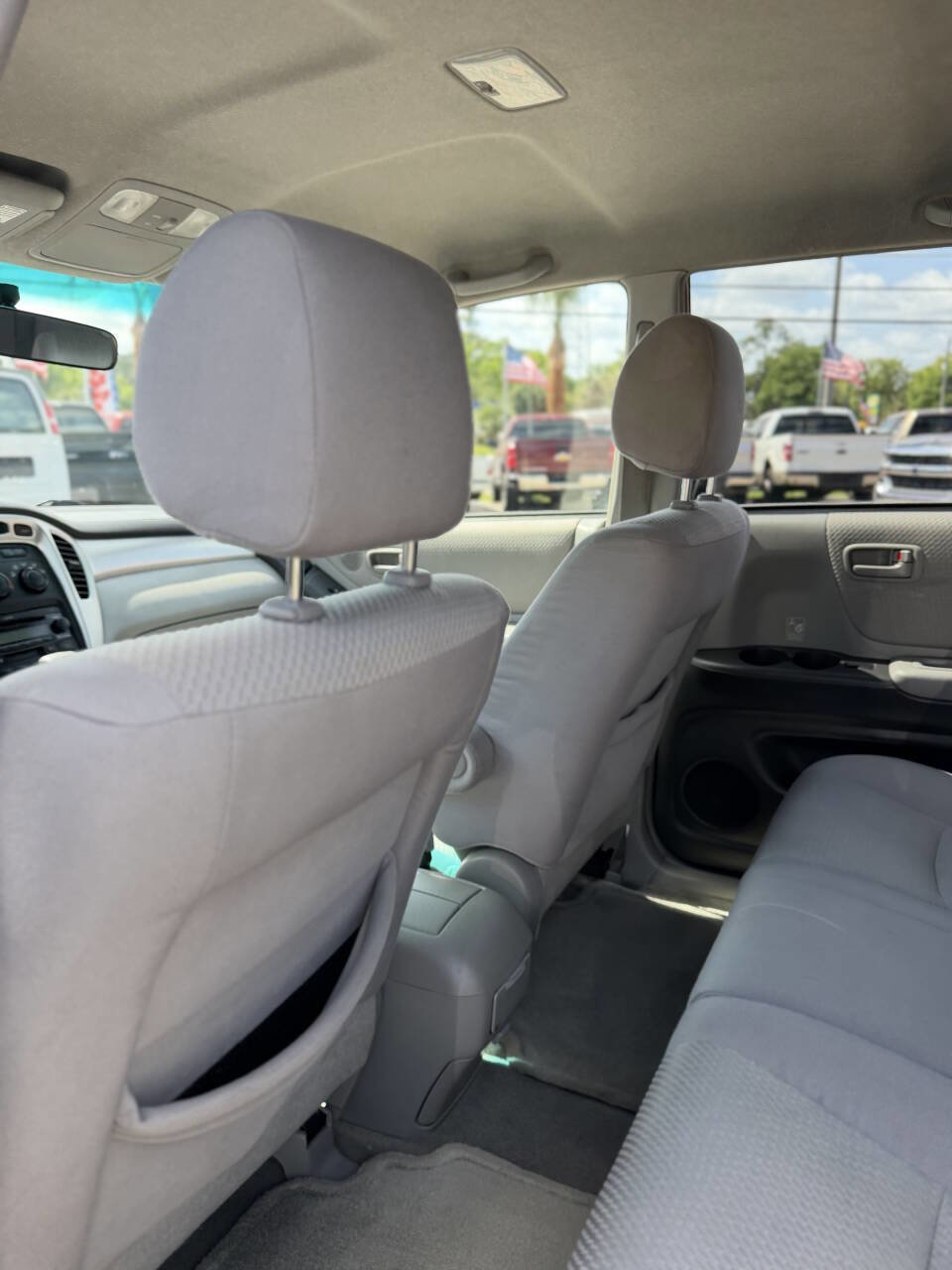 Used 2004 Toyota Highlander 2WD V6 image 18
