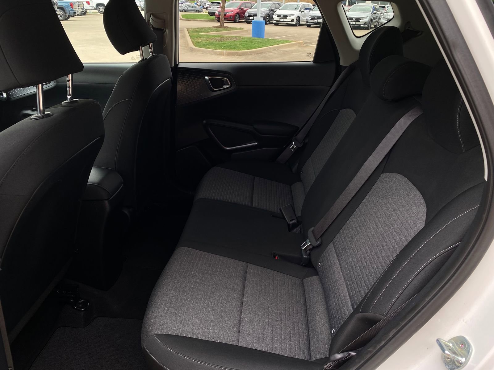 Used 2021 Kia Soul S FWD image 28