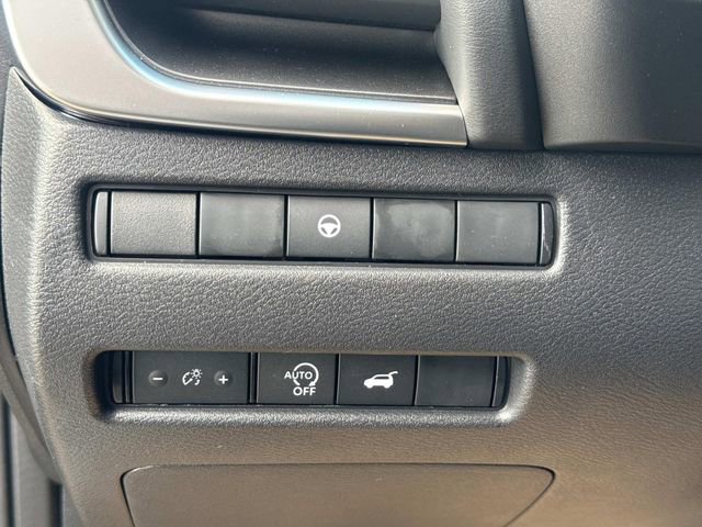 New 2026 Nissan Rogue SV FWD image 22