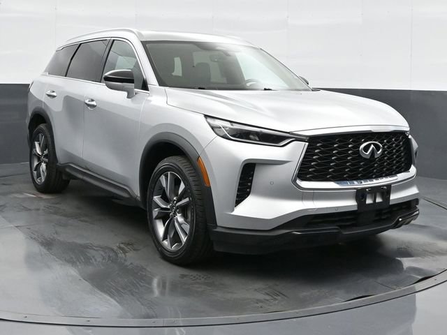 Used 2023 INFINITI QX60 Luxe