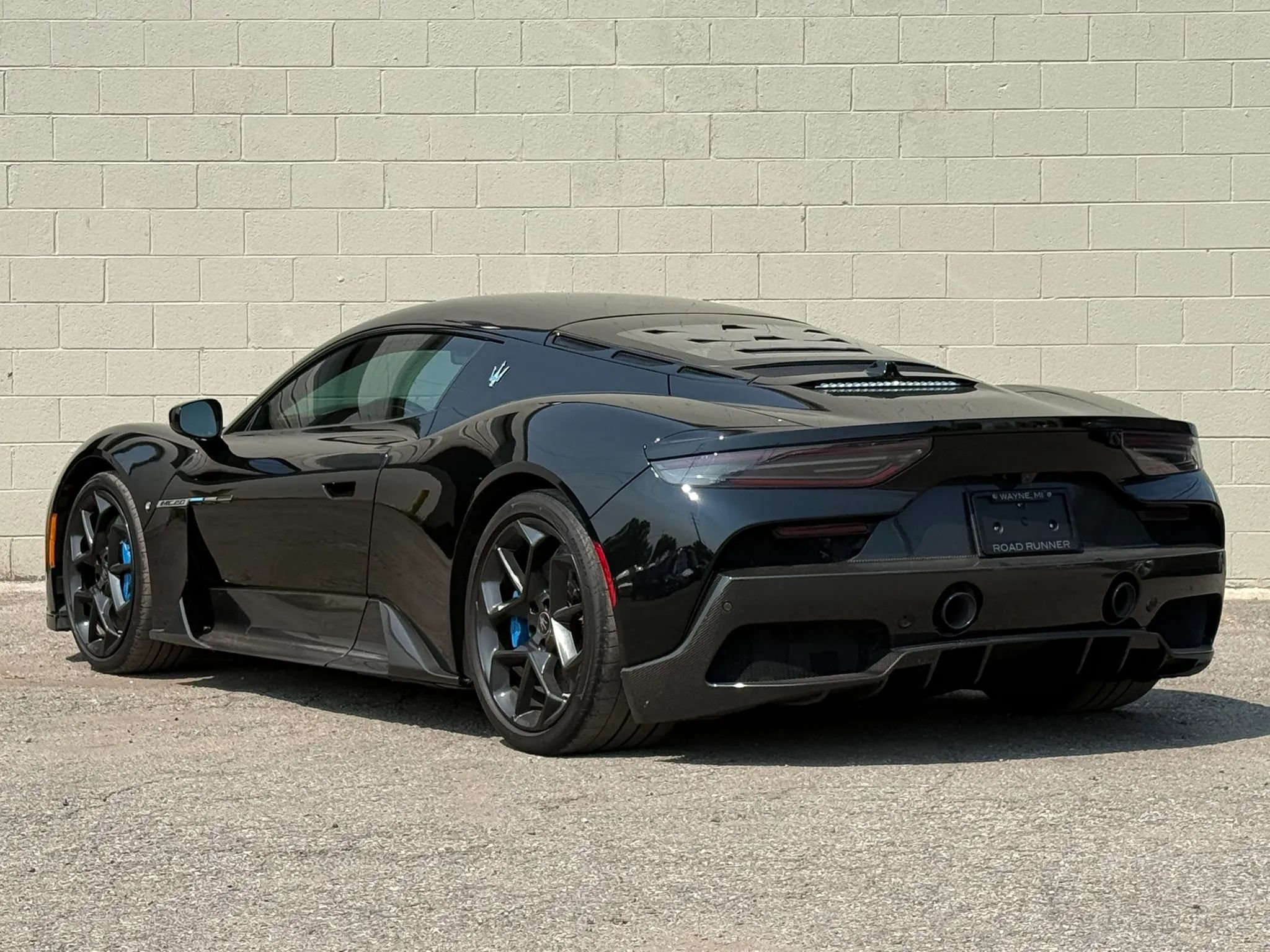Used 2022 Maserati MC20 Coupe RWD image 6