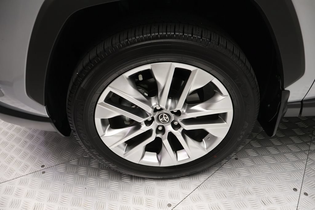 Certified 2025 Toyota RAV4 XLE Premium w/ Weather Package AWD/4WD image 4