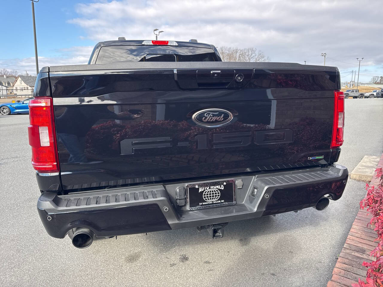 Used 2023 Ford F150 XLT w/ Equipment Group 302A High image 12