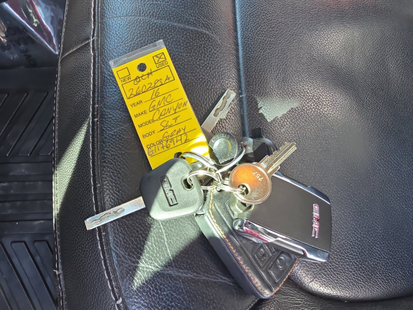 Used 2016 GMC Canyon SLT w/ Trailering Package image 33