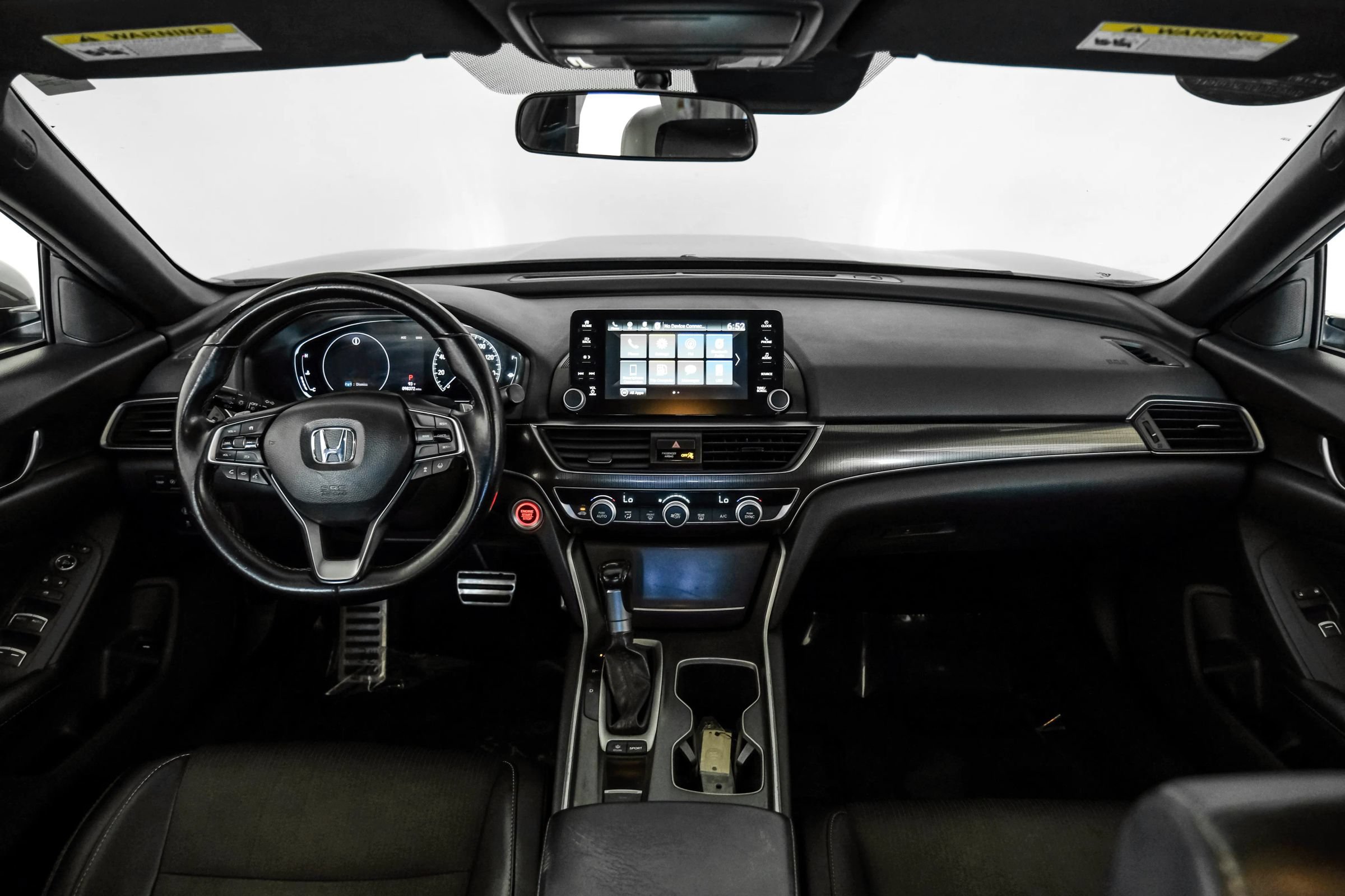 Used 2018 Honda Accord Sport image 12