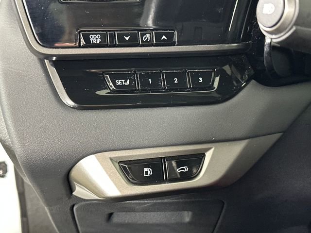 Used 2024 Lexus RX 500h F Sport w/ Convenience Package image 19