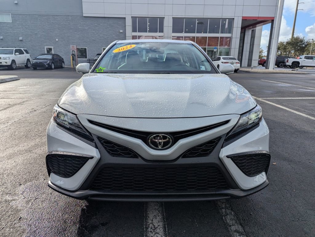 Certified 2024 Toyota Camry SE w/ Convenience Package image 2
