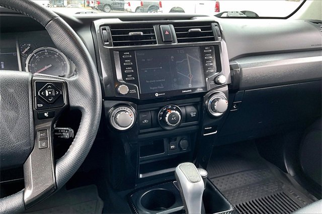 Used 2022 Toyota 4Runner TRD Off-Road Premium image 9