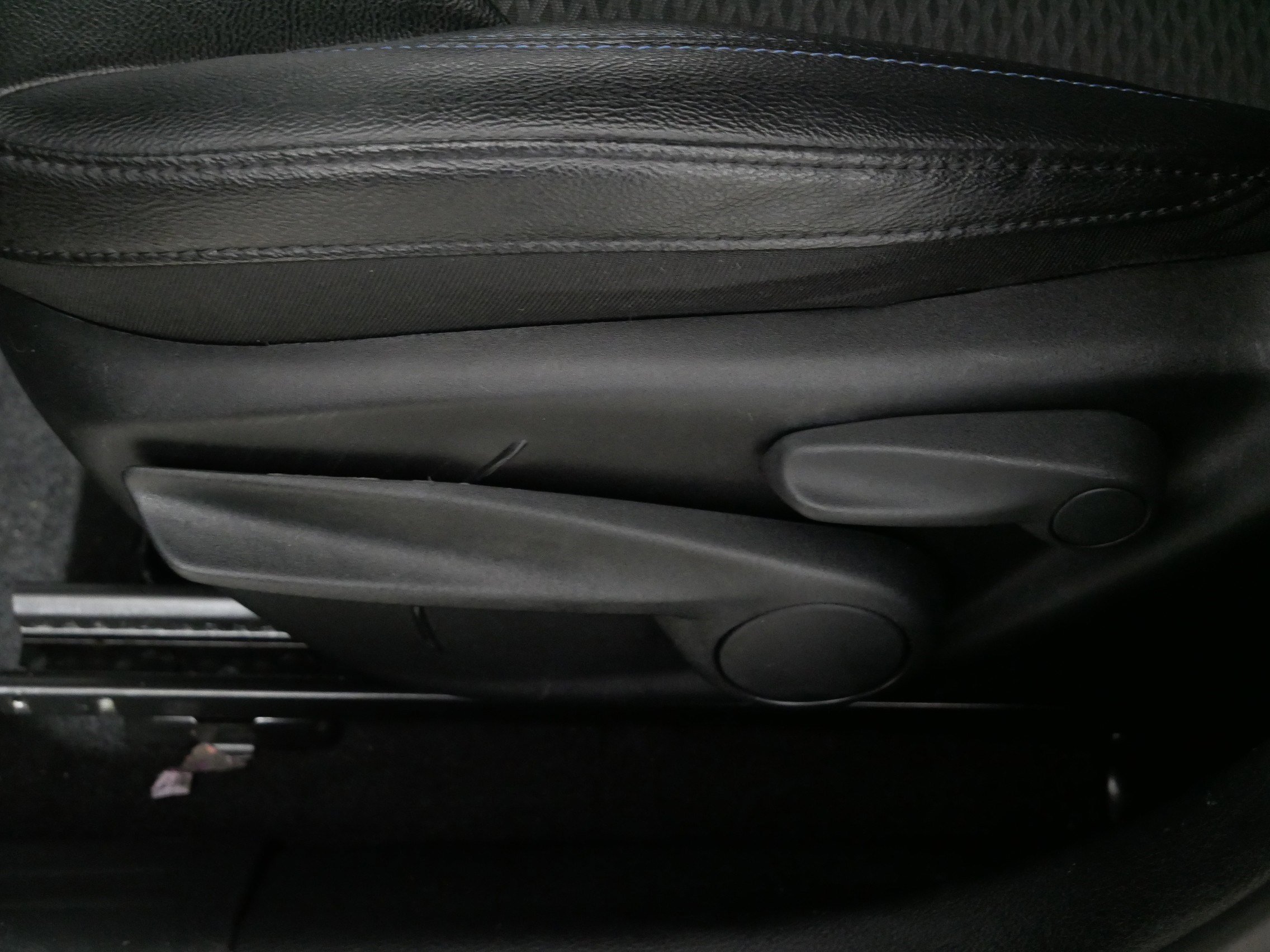 Used 2024 Jeep Compass Latitude image 20