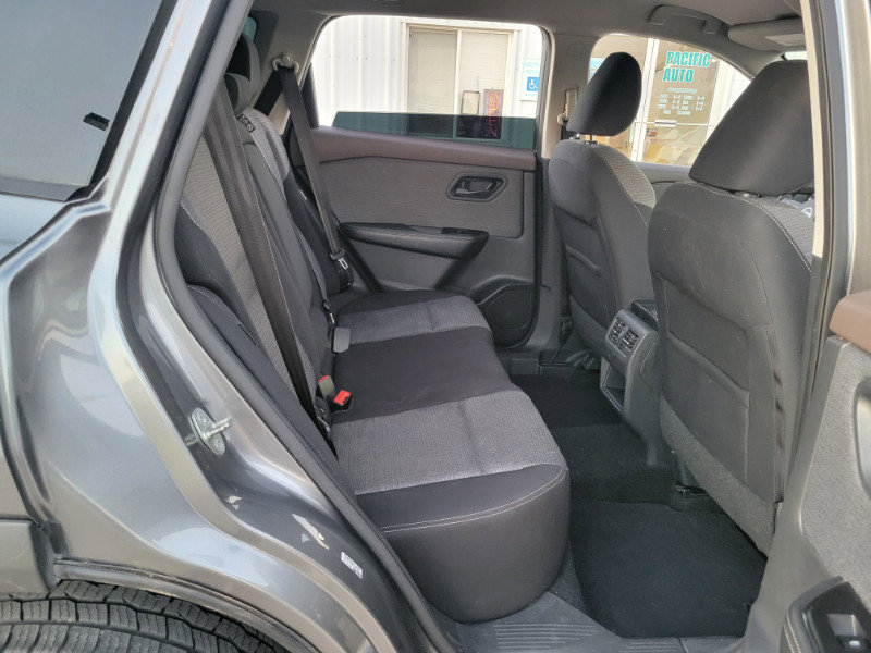 Used 2021 Nissan Rogue S image 21