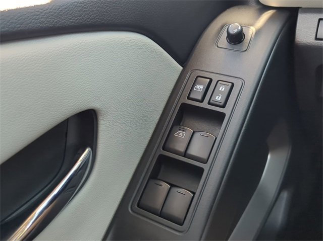 New 2025 Nissan Frontier SV w/ SV Convenience Package image 22