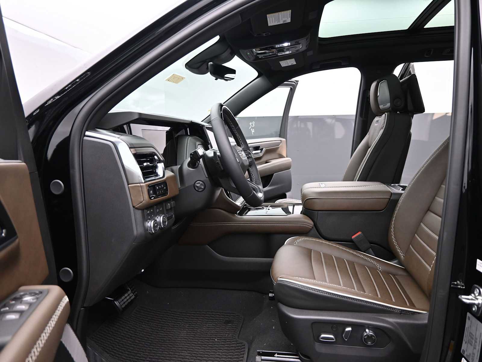 New 2026 GMC Yukon Denali Ultimate image 17