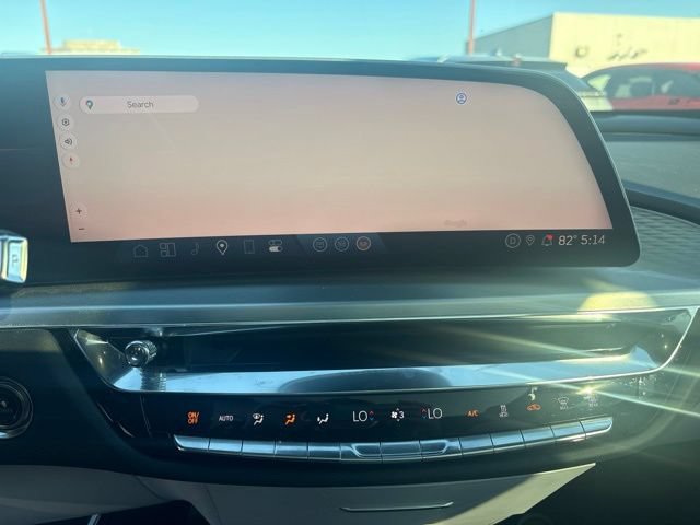 Certified 2024 Cadillac Lyriq Luxury w/ LPO, Floor Liner Package AWD/4WD image 7