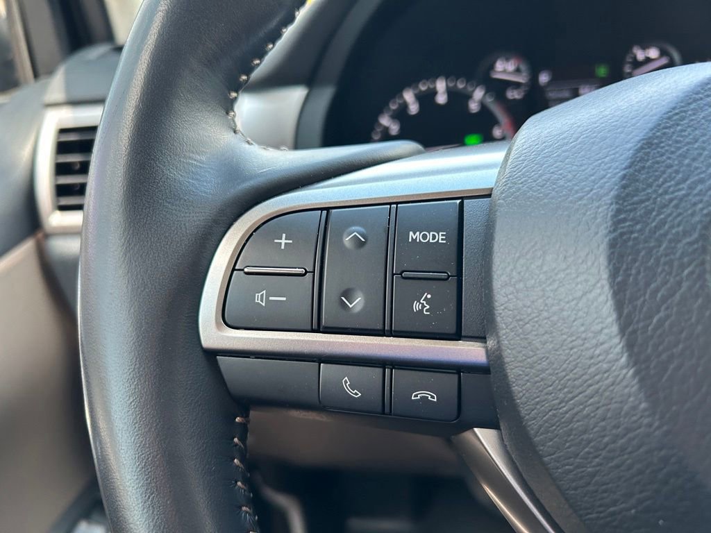 Used 2022 Lexus GX 460 Premium w/ Premium Package image 29