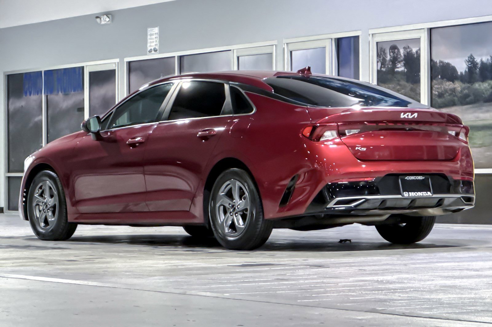 Used 2022 Kia K5 LXS image 3