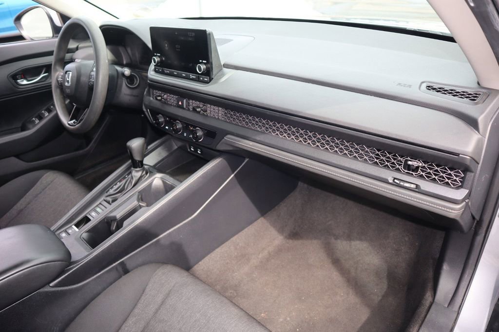 Used 2024 Honda Accord LX image 28