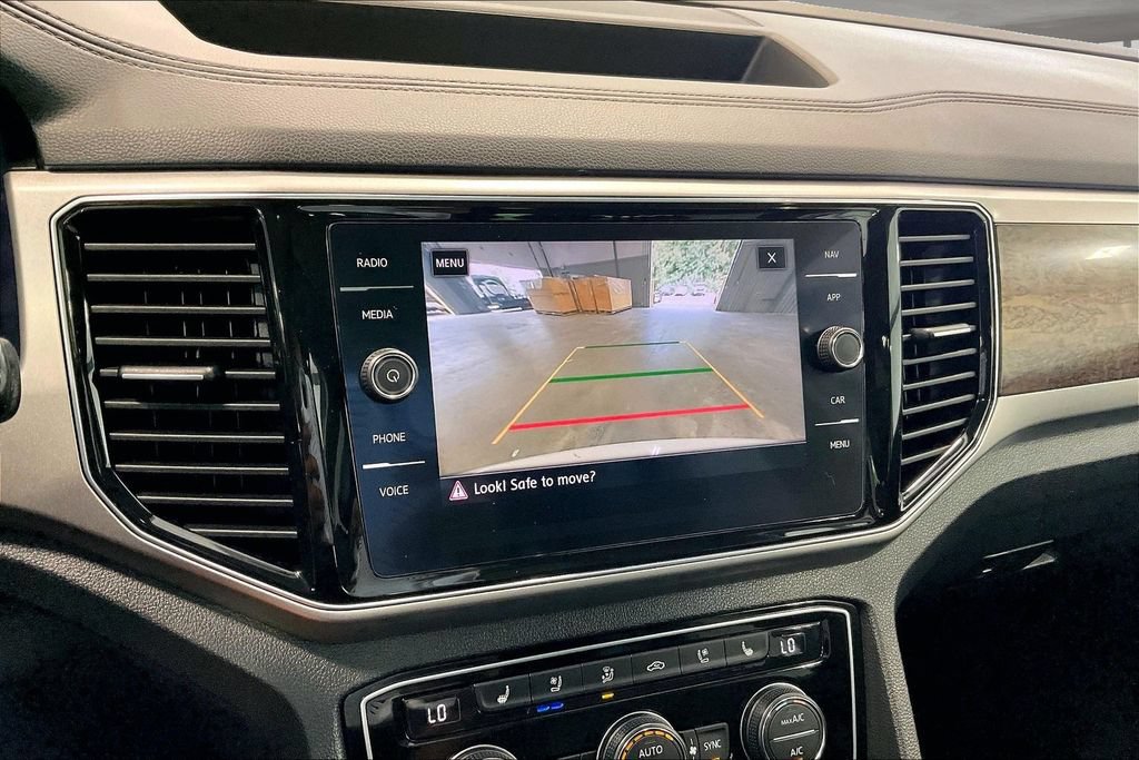 Used 2018 Volkswagen Atlas SEL Premium AWD/4WD image 15